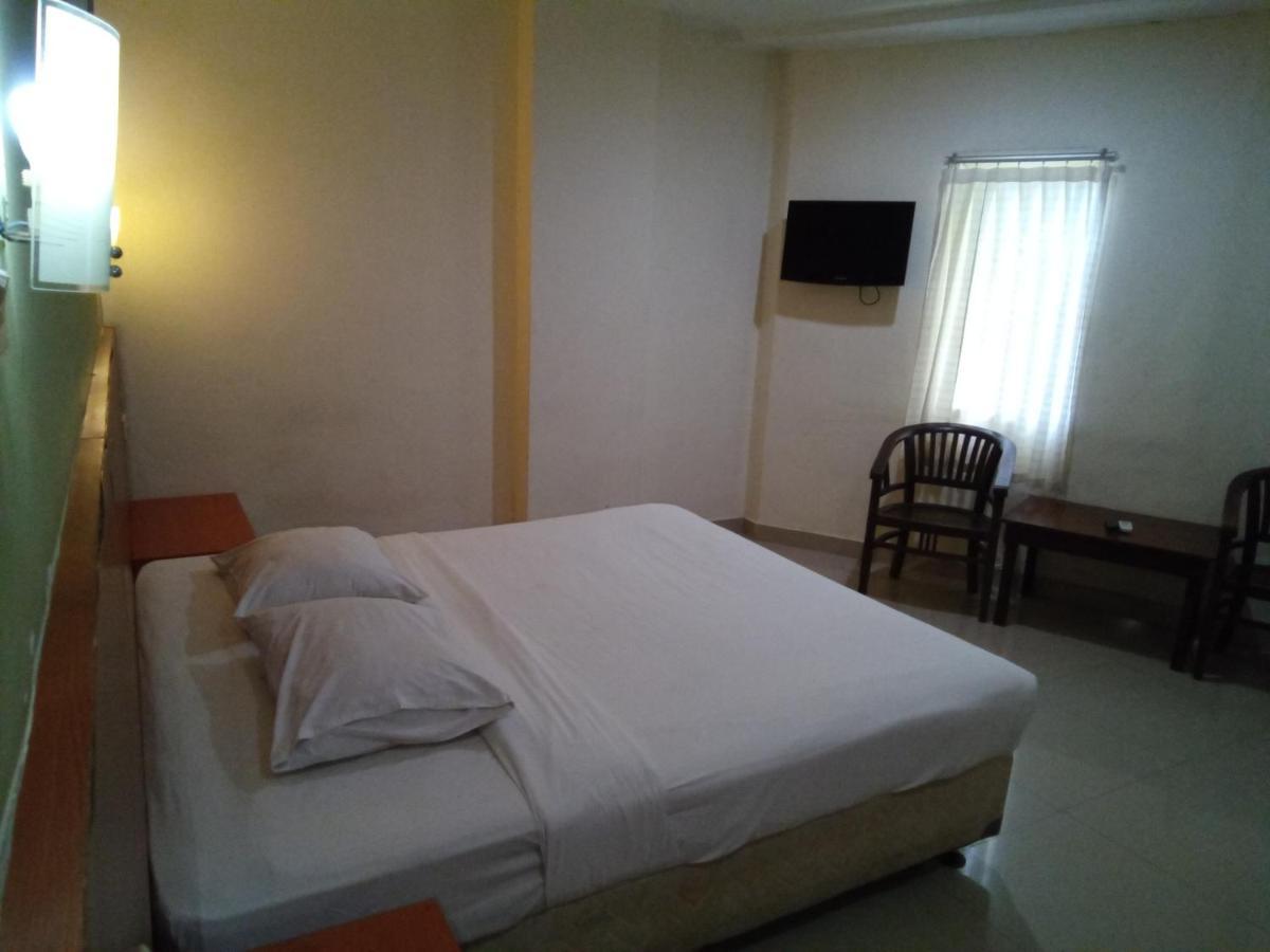 Hotel Puri Dibia Kuta Kuta Lombok Dış mekan fotoğraf