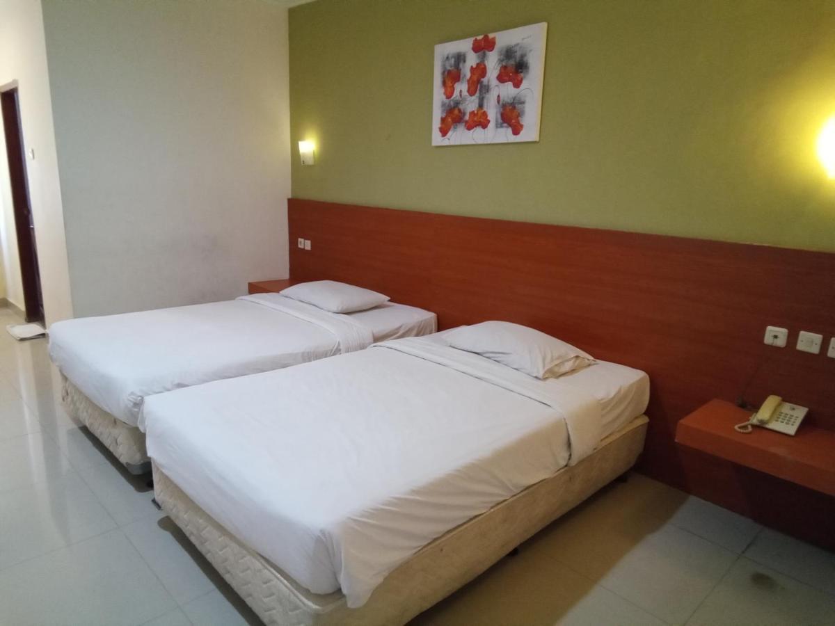 Hotel Puri Dibia Kuta Kuta Lombok Dış mekan fotoğraf