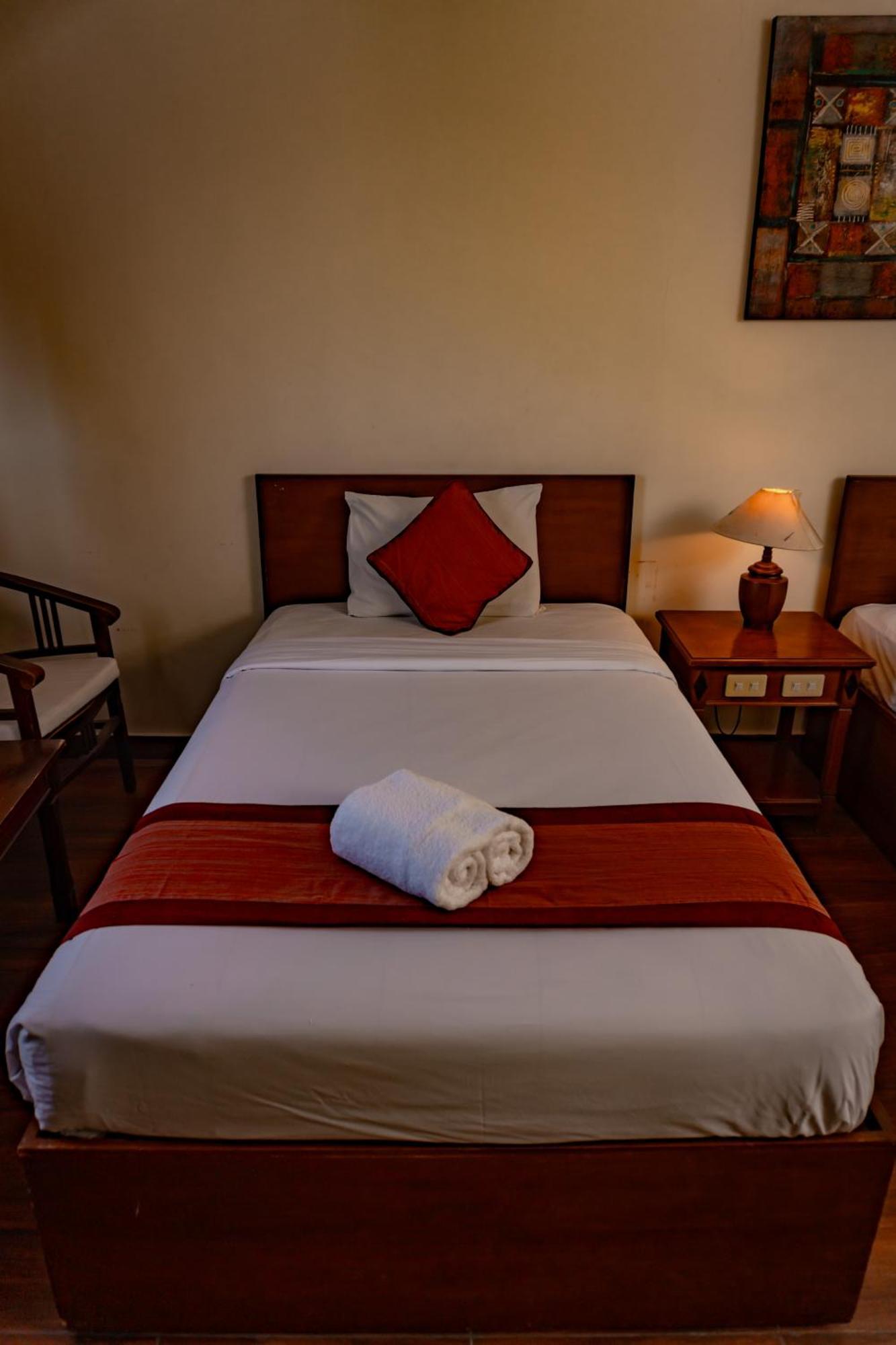 Hotel Puri Dibia Kuta Kuta Lombok Dış mekan fotoğraf